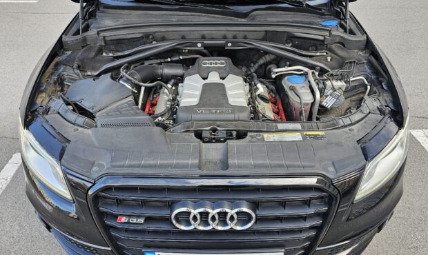 Миниатюра 13 Audi SQ5