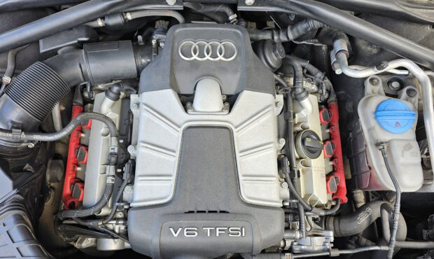 Миниатюра 14 Audi SQ5