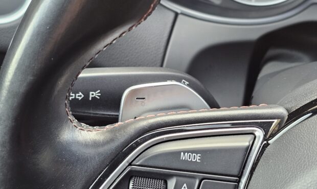 Миниатюра 31 Audi SQ5