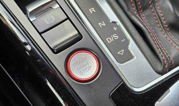 Миниатюра 42 Audi SQ5