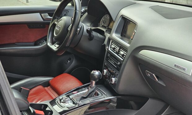 Мініатюра 45 Audi SQ5 2016
