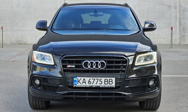 Миниатюра 8 Audi SQ5