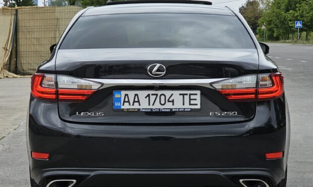 Мініатюра 4 Lexus ES 250