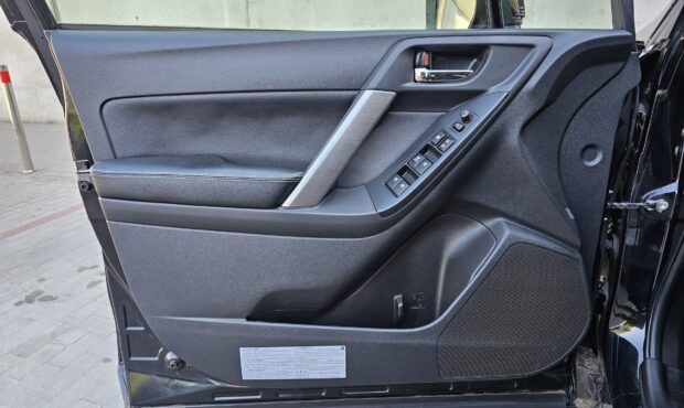 Миниатюра 24 Subaru Forester 2.5 2014