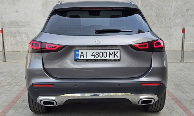 Миниатюра 4 Mercedes-Benz GLA 2021