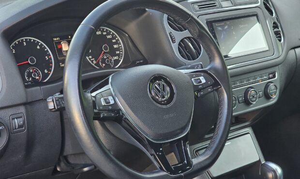 Миниатюра 26 Volkswagen Tiguan 2014