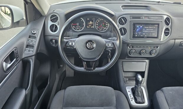 Миниатюра 29 Volkswagen Tiguan 2014