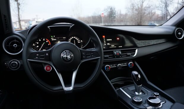 Миниатюра 44 Alfa Romeo Giulia