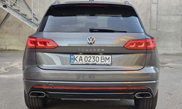 Миниатюра 5 Volkswagen Touareg 2020