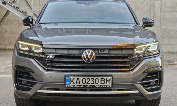 Миниатюра 9 Volkswagen Touareg 2020