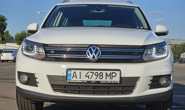 Миниатюра 9 Volkswagen Tiguan 2014