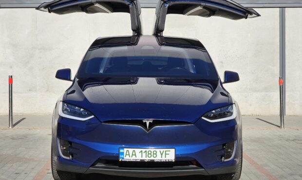 Миниатюра 9 Tesla Model X 100D 2018