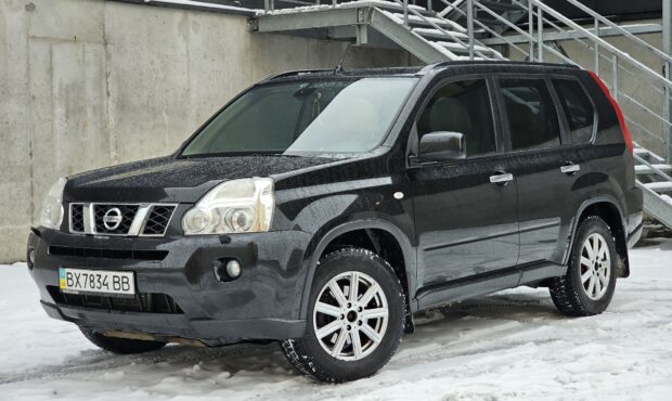 Миниатюра Nissan X-Trail 2008