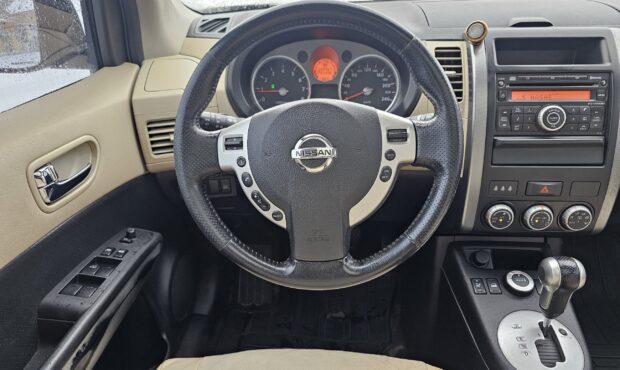 Миниатюра 31 Nissan X-Trail 2008