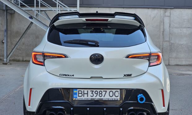 Мініатюра 4 Toyota Corolla 2018