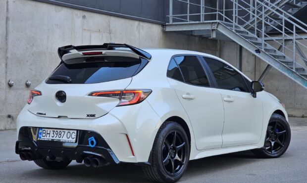 Мініатюра 5 Toyota Corolla 2018