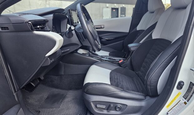 Мініатюра 51 Toyota Corolla 2018