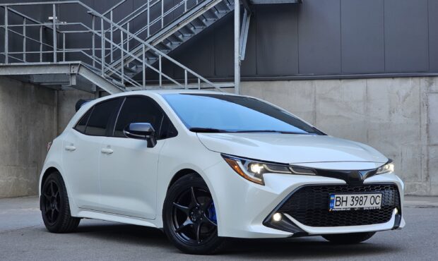 Мініатюра 7 Toyota Corolla 2018