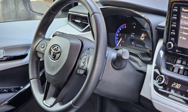Мініатюра 79 Toyota Corolla 2018