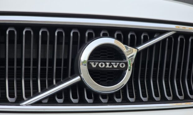 Миниатюра 17 Volvo XC40 2021