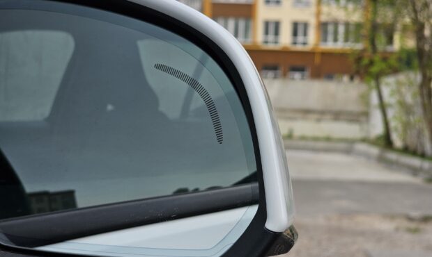 Миниатюра 18 Volvo XC40 2021