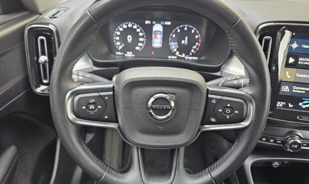 Миниатюра 46 Volvo XC40 2021