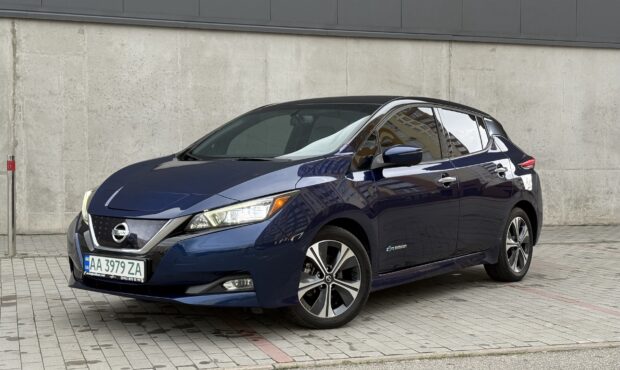 Миниатюра Nissan Leaf 2019