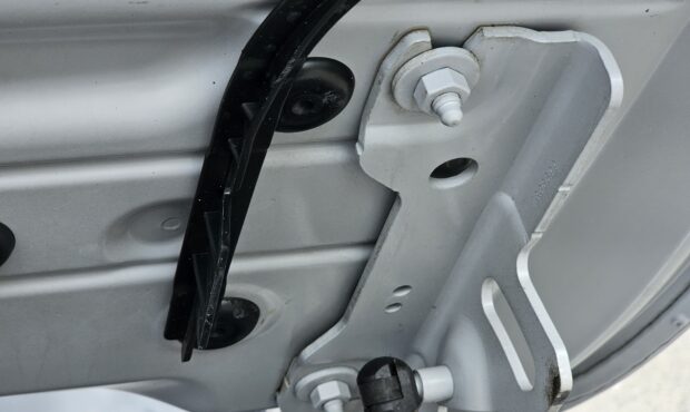 Миниатюра 18 BMW 4 Series 2016