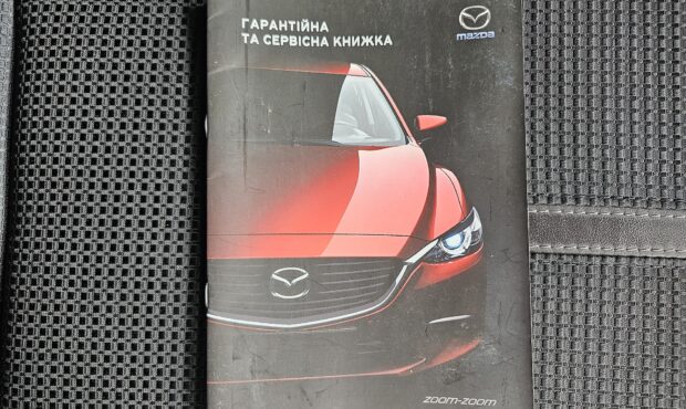 Миниатюра 19 Mazda 3 2018