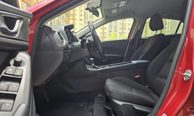 Миниатюра 23 Mazda 3 2018