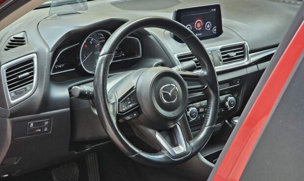 Миниатюра 25 Mazda 3 2018