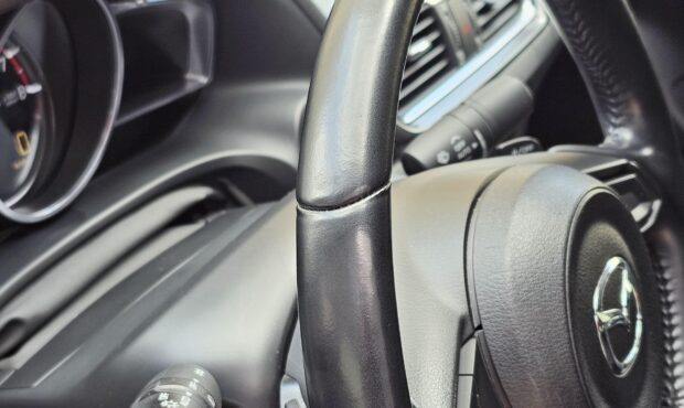 Миниатюра 27 Mazda 3 2018