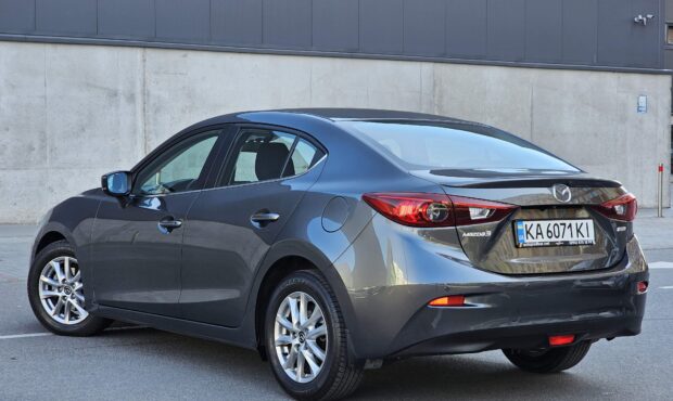 Миниатюра 3 Mazda 3 2017