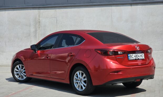 Миниатюра 3 Mazda 3 2017