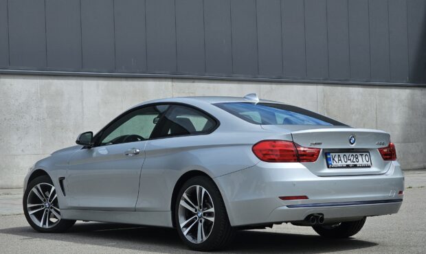 Миниатюра 3 BMW 4 Series 2016