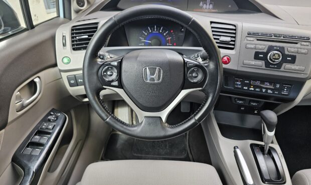 Мініатюра 32 Honda Civic 2012
