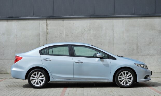 Мініатюра 4 Honda Civic 2012