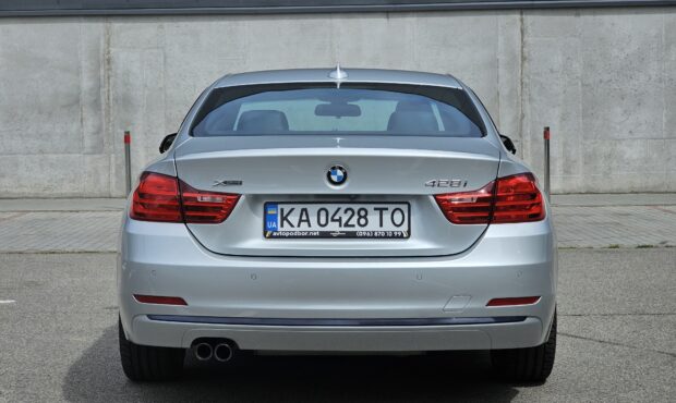 Миниатюра 4 BMW 4 Series 2016