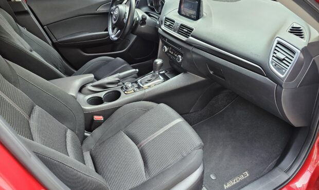 Миниатюра 44 Mazda 3 2017