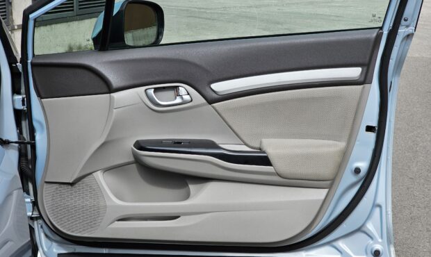 Мініатюра 45 Honda Civic 2012