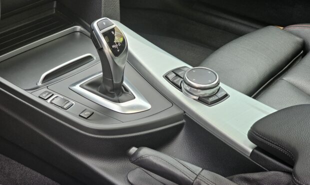 Миниатюра 48 BMW 4 Series 2016