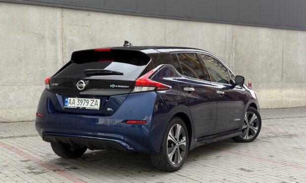 Миниатюра 5 Nissan Leaf 2019