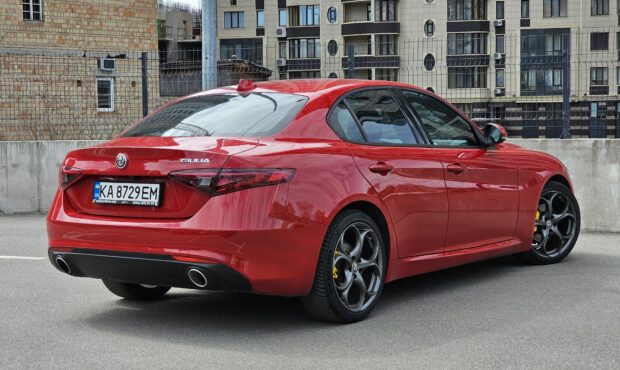 Мініатюра 5 Alfa Romeo Giulia 2019