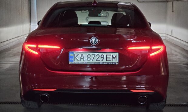Мініатюра 58 Alfa Romeo Giulia 2019