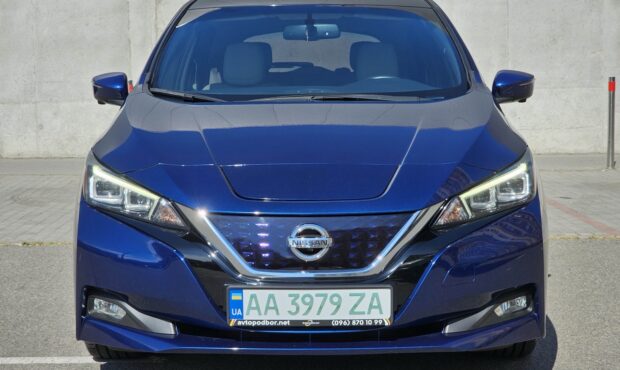 Мініатюра 8 Nissan Leaf 2019
