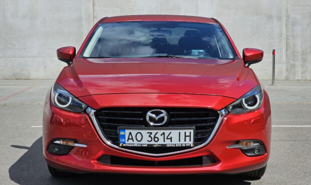 Миниатюра 8 Mazda 3 2018