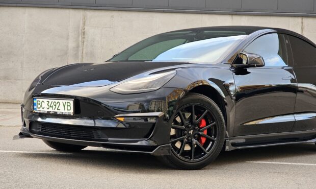 Миниатюра 9 Tesla Model 3 Dual Motor Long Range 2019