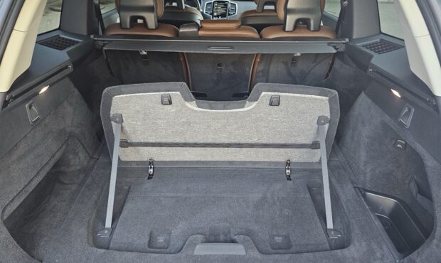 Мініатюра 17 Volvo XC90 2019