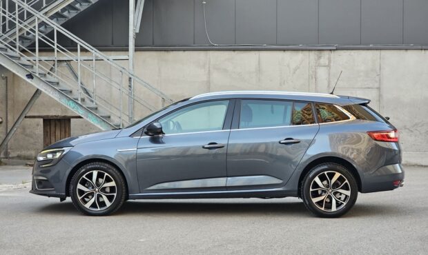 Мініатюра 2 Renault Megane 2018