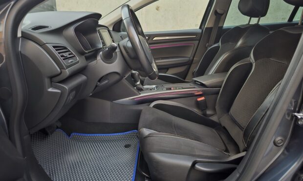 Мініатюра 22 Renault Megane 2018